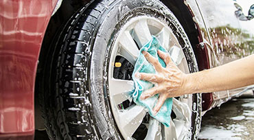 Washing the wheels